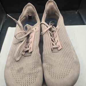 Women's Light Pink Knit Sneakers‎
